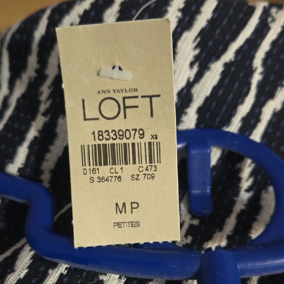 LOFT Black and White Patterned Mini Skirt - Picture 6 of 6